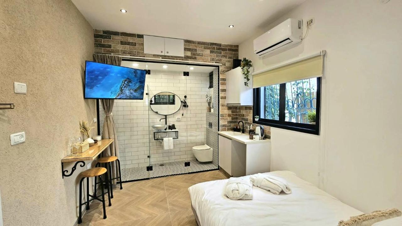 Shenkin Corner Apartment *